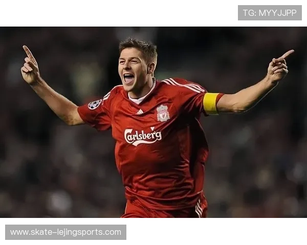 足球网红对决球星赛场激烈上演谁将成为下一个足球传奇之星