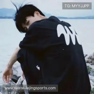 岑举畏